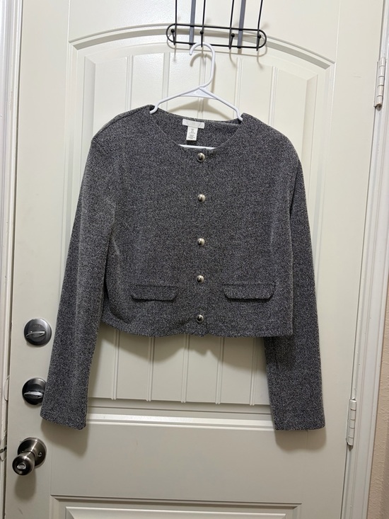 H&M Jackets & Blazers - H&M Gray Cropped Button-Front Blazer